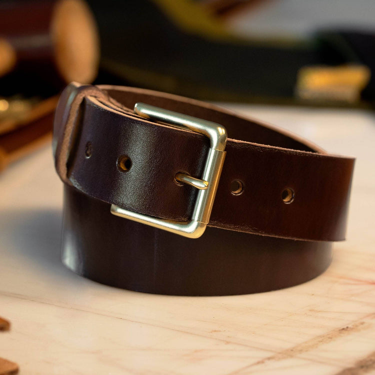 Havana casual men’s leather belt with solid brass brass-finish roller buckle – Heritage Hues
