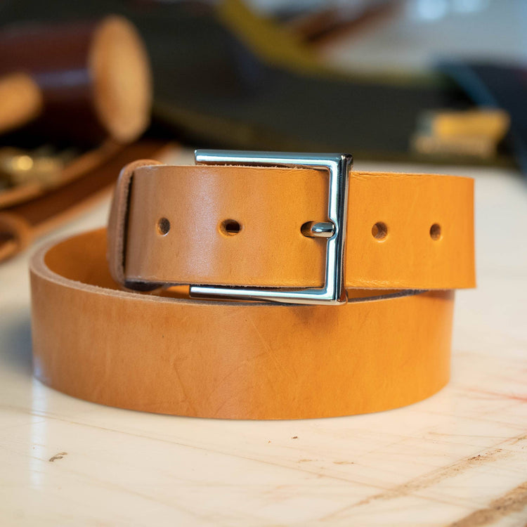 London Tan dress men’s leather belt with solid brass chrome buckle – Heritage Classico